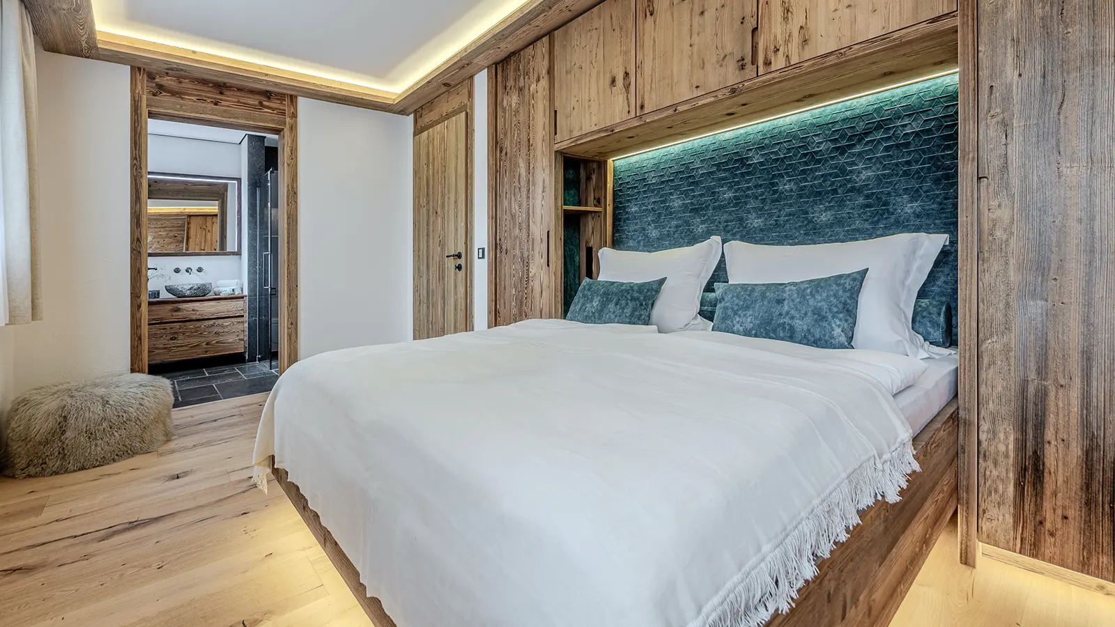 MM1 CHALET WINTER