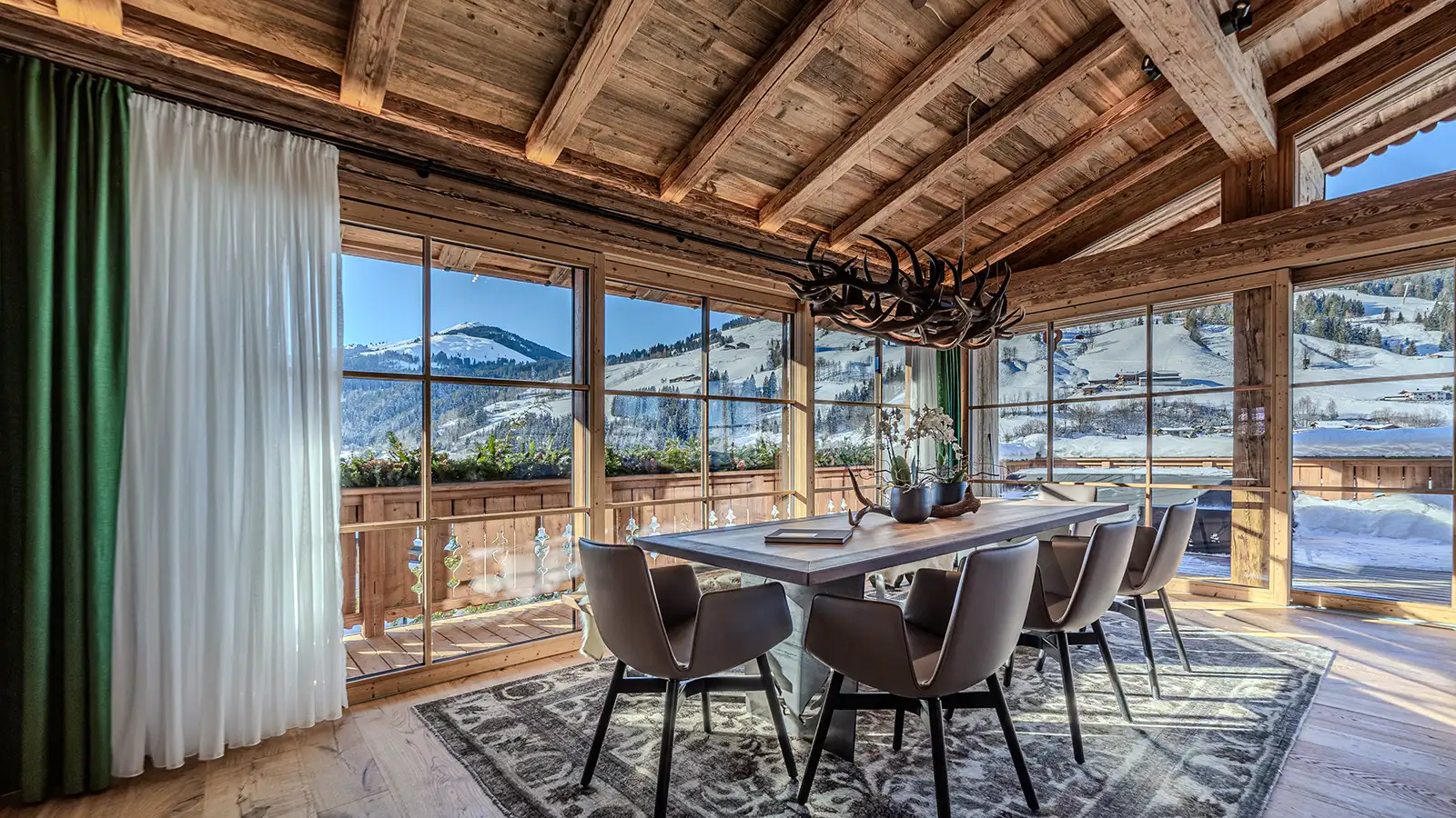 MM1 CHALET WINTER