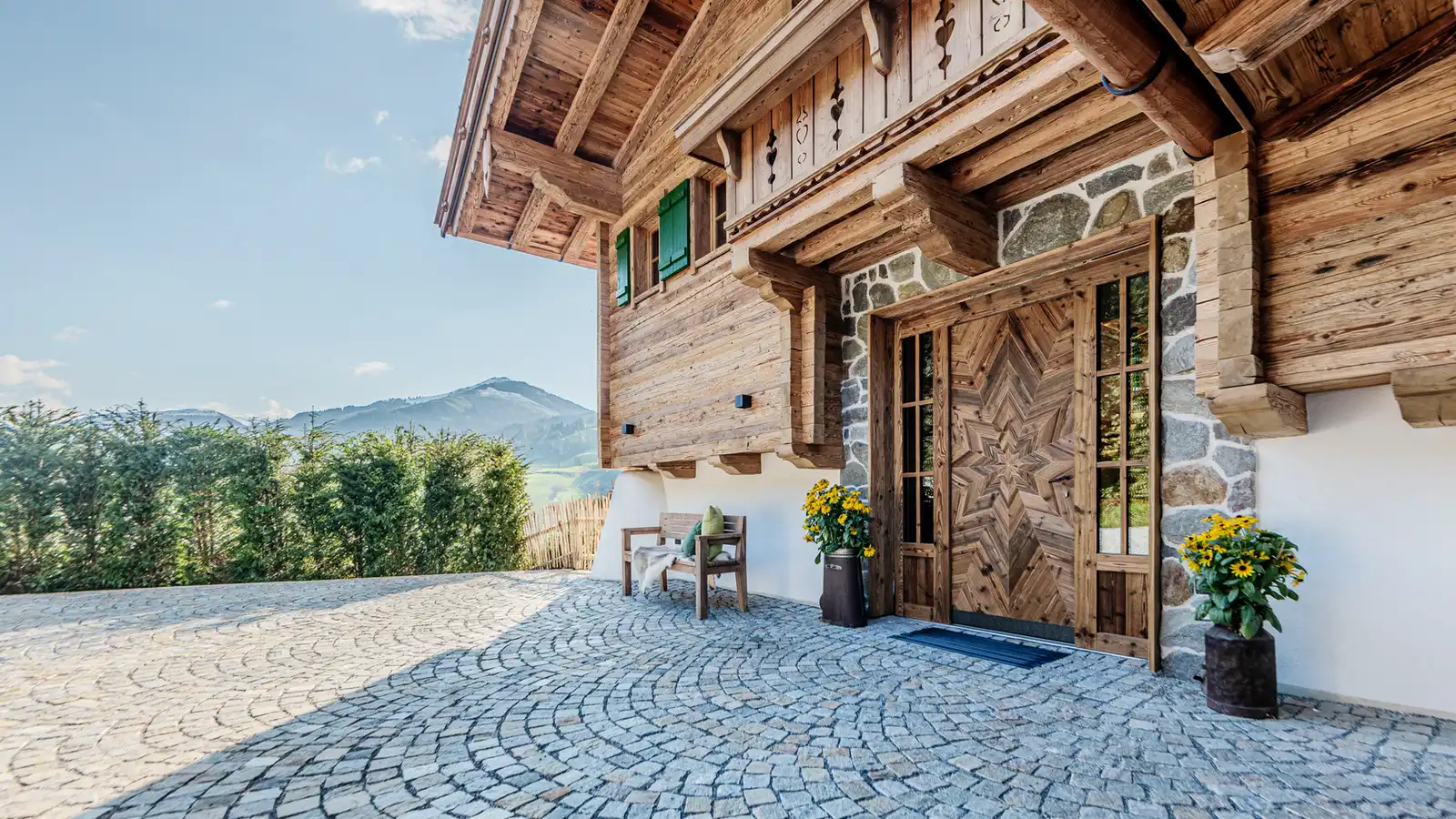 MM1-Chalet-Teaser-Sommer-outdoor